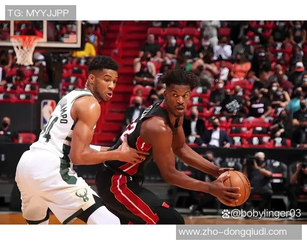 巴特勒因伤缺席今日比赛库明加替补上阵展现实力